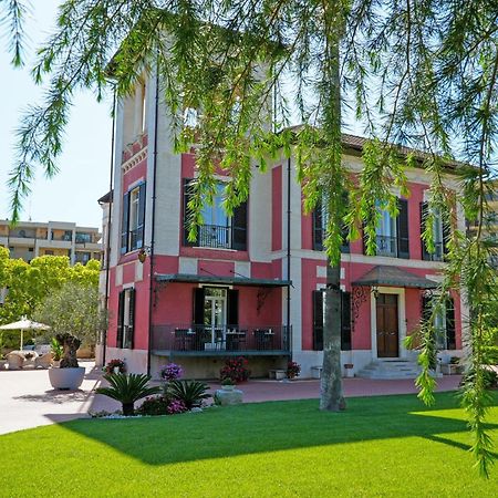 Villa Pallotta Luxury B&B Cerignola Ngoại thất bức ảnh