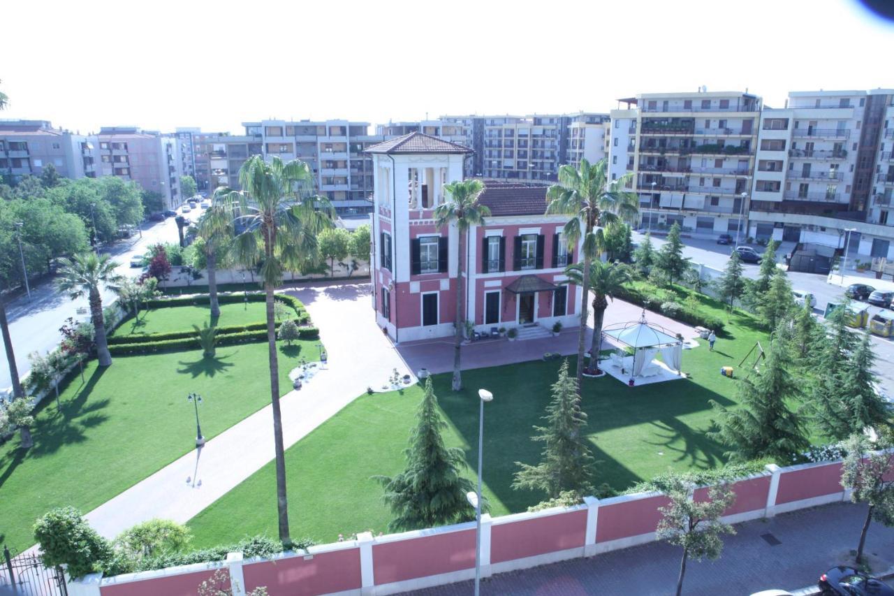 Villa Pallotta Luxury B&B Cerignola Ngoại thất bức ảnh
